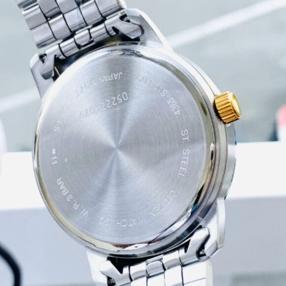 Citizen Mens Two Tone Blue 40mm Face Date Watch